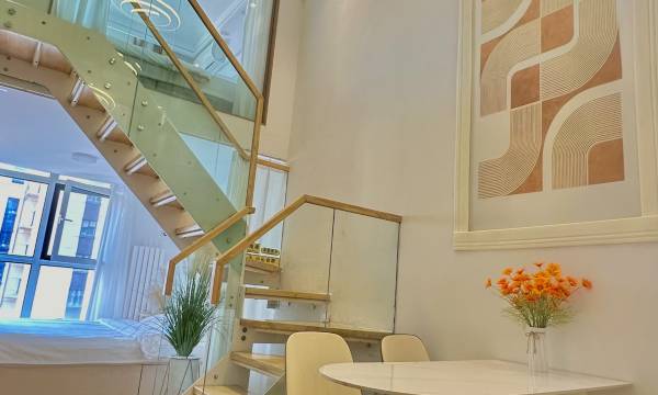 Yueting Apartment (Qingdao Jinshui Road Shop)