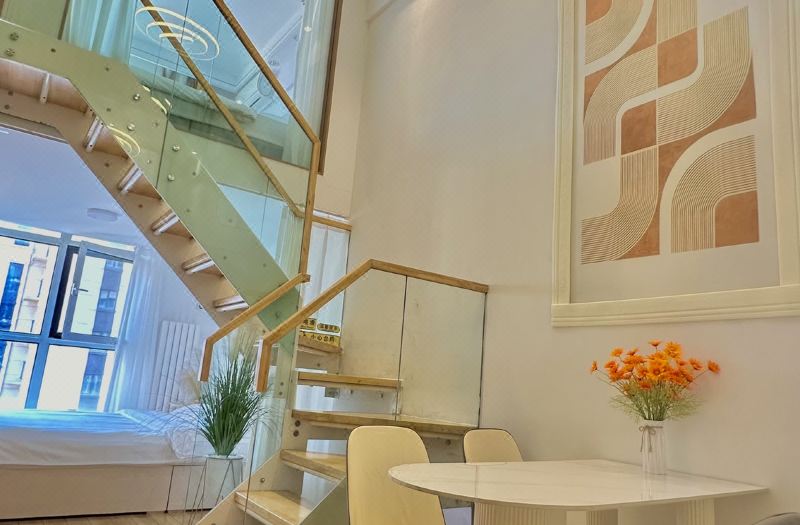 Yueting Apartment (Qingdao Jinshui Road Shop)