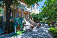 Shihualou (Qingda Affiliated Hospital Xinhaoshan Subway Station)