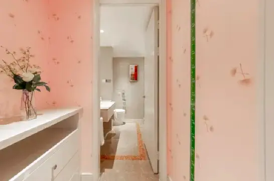 Hailiang Plaza Hotel (Zhongshan Road Metro Station) Отели в г. Хух-Хото