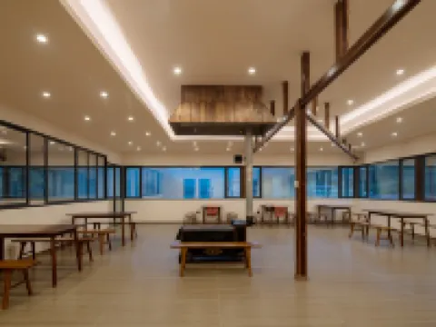 Stay on the mountains Hotel a Heishui