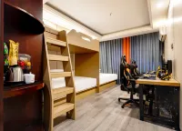 Mi Duo Esports Hotel - E-urheilu