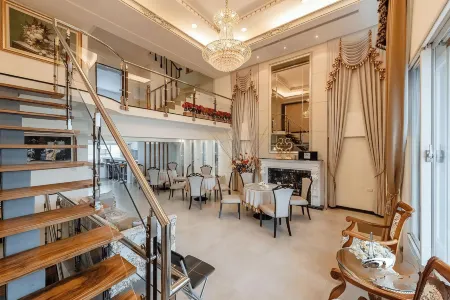 Green Castle B&B Отели в г. Илань