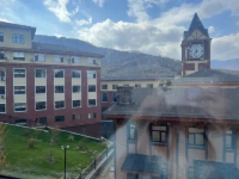 Xile Homestay (Beidahu Ski Resort)