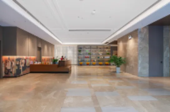 โรงแรมโบจิง (สวนหลงเฉวียน จิ้งเหมิน)