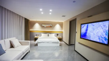 Haoyu Bath Leisure Club Отели рядом с достопримечательностью «Мингшуйский Народный Город»