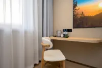 Shell Hotel (Anyang Cangxiang attraction Beida Street)