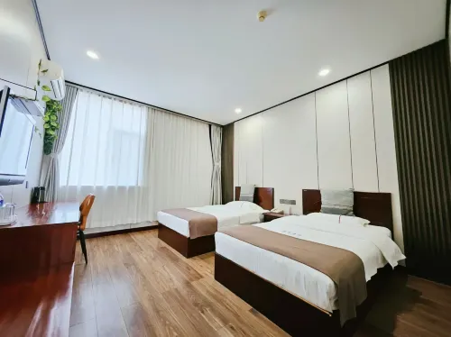 Longtai Muqi Hotel