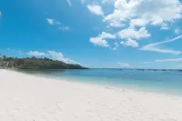 RedDoorz @ LM Apartelle Boracay