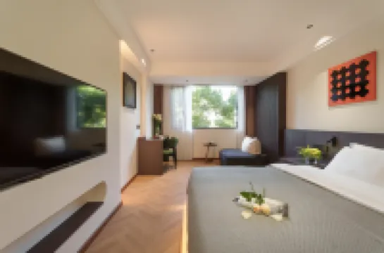 玖棲スマートホテル（大理高速鉄道駅）