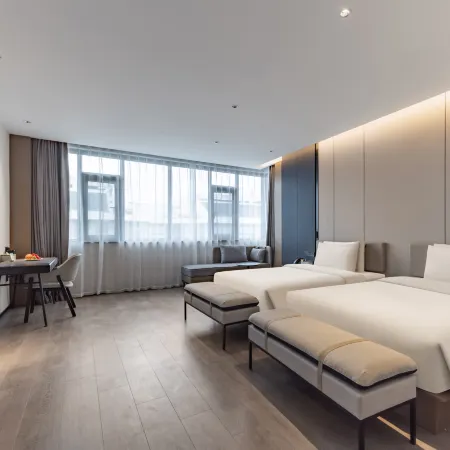 Atour Hotel Jiashan Luoxing Central Garden Hotel a Jiashan