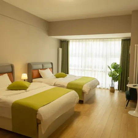 Yanzhu Hotel (Zhuozhou High-Speed Railway Station)