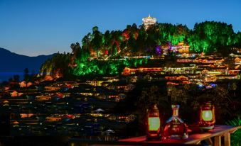 Golden Dragon's Mountain Glow Inn