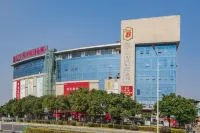 Super 8 Collection Hotel (Fuzhou South Railway Station Strait Convention and Exhibition Center) Các khách sạn gần Fuzhou Technical School