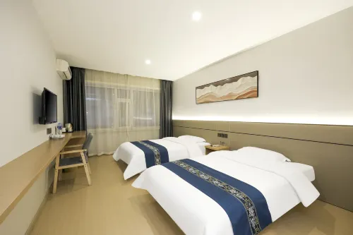 Qingfeng Hotel (Yanji Yanbian University West Market Branch) - Bares