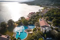 Club Balai Isabel Hotels near La Jeriza Executive Resort