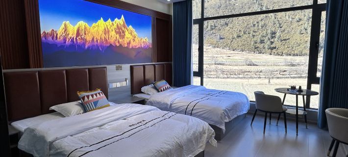Grassland•Sihai Mountain Beautiful accommodation with a view of the wilderness Ξενοδοχεία στην πόλη Νίνγκτσι