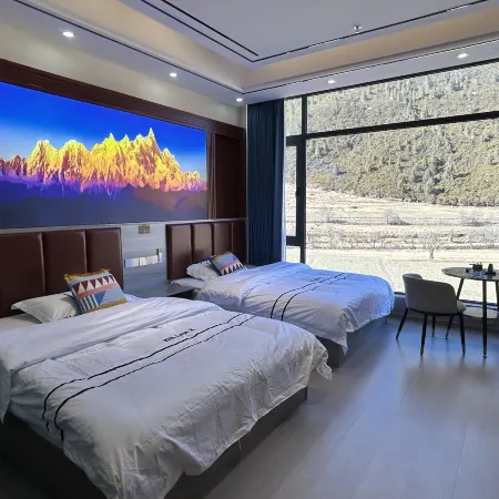 Grassland•Sihai Mountain Beautiful accommodation with a view of the wilderness
