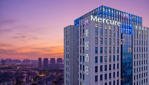 Mercure Yangzhou East High-speed Railway Station - Romantic