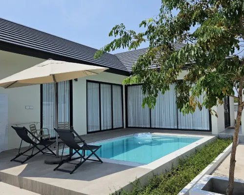 Karisma Private Villa Pattaya Hotels near Wat Khao Din Temple