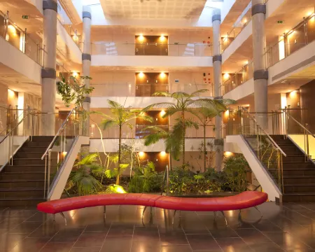 Port Elche Hotels in Elche