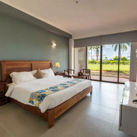 Golden Tulip Dar ES Salaam