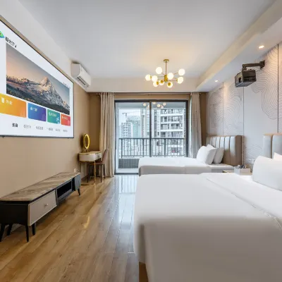 Lanting Apartment (Jiangmen High-Speed Railway Station) โรงแรมใกล้สวรรค์นกน้อย