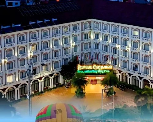 Lisha Roungnakhone Hotel Hotels near Green Discovery