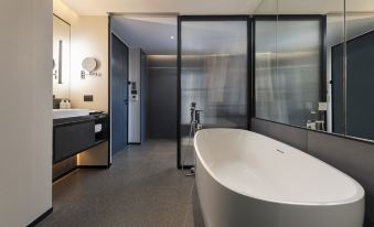 Radisson Hotel Don Mueang Bangkok