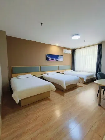 Huayi Hotel (Harbin CapitaLand Airport Bus Station)