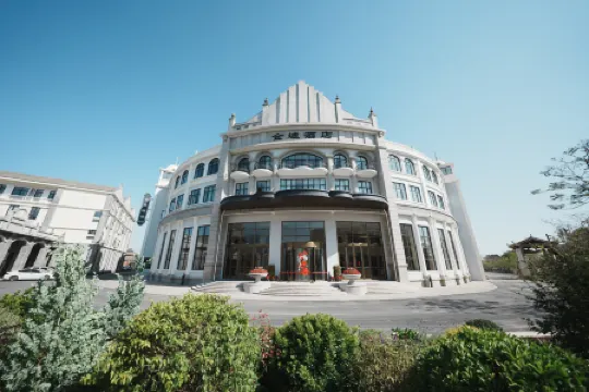 Jinxu Hotel, Chikan Ancient Town Отели в г. Кайпинга