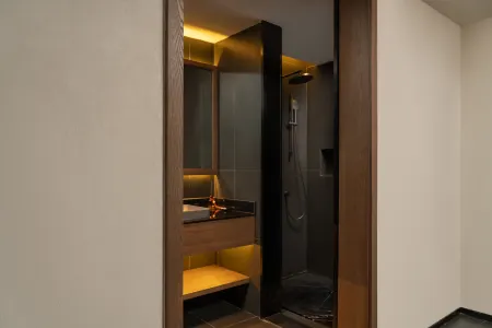 Fall in Love with Nujiang · Secret Bay | Hidden Land Mountain Forest Style · Luxury Aesthetic Hotel Отели в г. Фугун