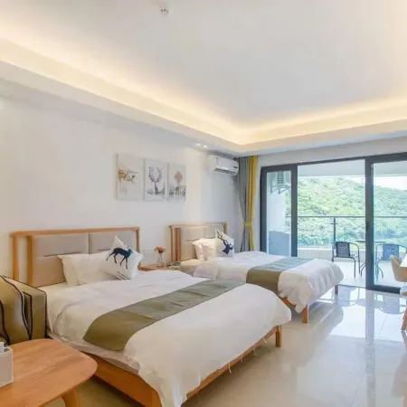 Jinhai Time Holiday Apartment (Yangjiang Hailing Island Agile Gold Coast Branch)
