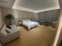 Lanting Hotel (Stadium) Hotels in Yumin