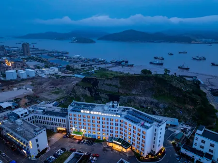 MEHOOD LESTIE Hotel (Ningbo Xiangshan Shipu Fishing Port) Отели рядом с достопримечательностью «Shipuzhen»