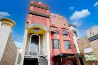 Collection O Medan City Center Near Manhattan Times Square Formerly Grand Z Suites - Kitchens