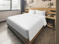 Aie Electronic Sports Hotel (Nanchang West Railway Station Metro Station Branch) - Esports