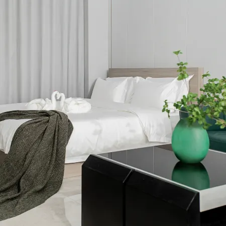 Longkou Jinli Serviced Apartment Hotel (Longhu Tianjie Poly Plaza)