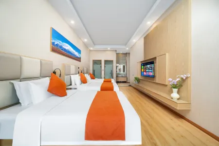 Miguli Grand Hotel (Urumqi Miguli Commercial Center Branch) Отели рядом с достопримечательностью «Xinjiang Institute of Light Industry Technology»