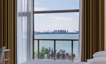 Vienna Zhihao Hotel Suzhou Yangcheng Peninsula Paradise Branch