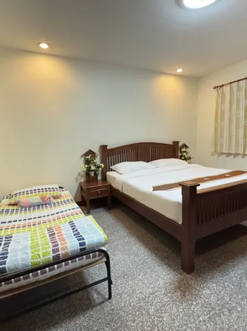 รูปภาพของร่มไม้ปลายตะวันรีสอร์ท