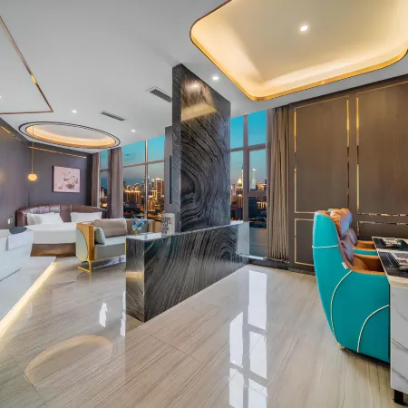 Geluoniya Theme Hotel (Chongqing Jiangbeizui Financial City)
