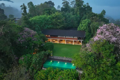 Kings Pavilion Luxury Hotel