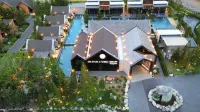 See Stars & Forest Resort Hotels in 