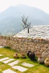Yuan She Yan Zhi Hot Spring Hotel
