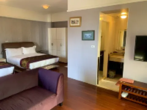 Chi Shing Hai B&B Hotels near Chisingtan Katsuo Museum