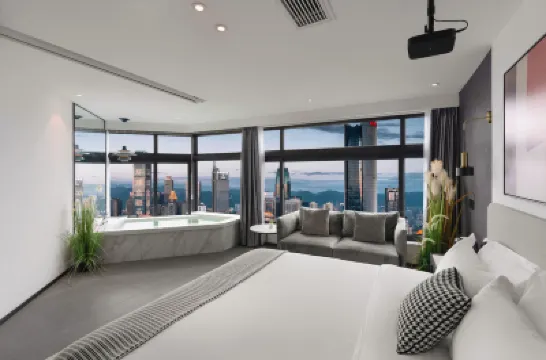 Chongqing Mountain City Homestay فنادق في 