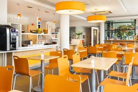 Ibis Budget Tours Nord Отели в г. Парсе-Меле