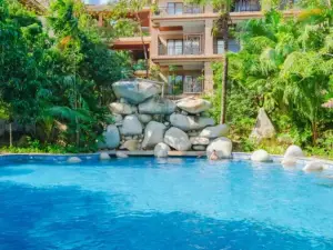 Popular Hot Spring Hotels in Baoting