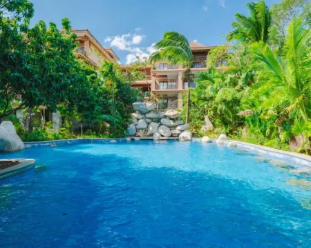 Baoting Rainforest Fairyland Resort & Spa Qixian Mount Hotels in Baoting Li and Miao Autonomous County